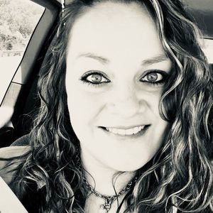 Meet your Posher, Marie